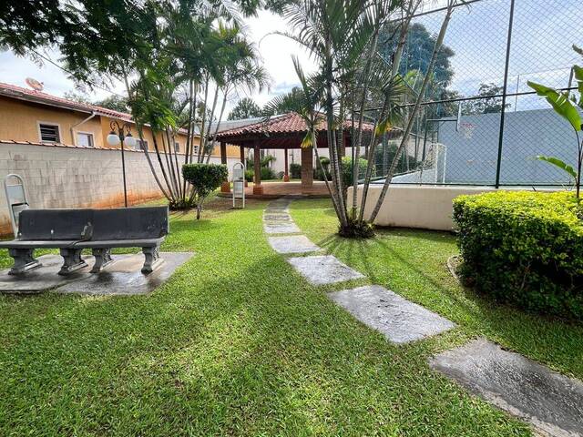 Venda em Jardim Petrópolis - Cotia