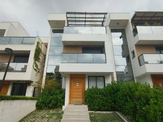 Venda em Parque Rincão - Cotia