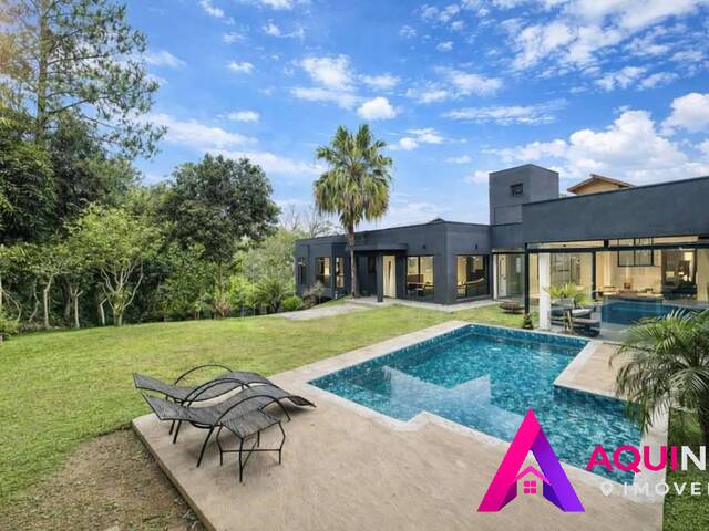 Venda em Jardim Indaiá - Embu das Artes