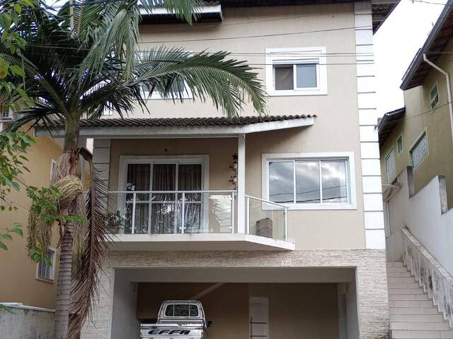 #24 - Casa para Venda em Cotia - SP