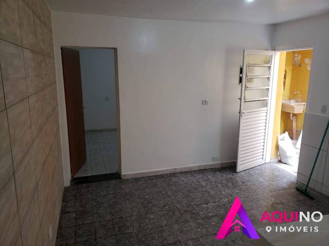 #31 - Casa para Locação em Cotia - SP - 2