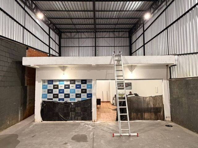 Sala para Venda em Cotia - 4