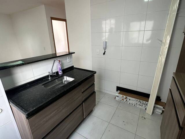 #56 - Apartamento para Locação em Cotia - SP