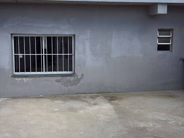 Venda em Outeiro de Passárgada - Cotia