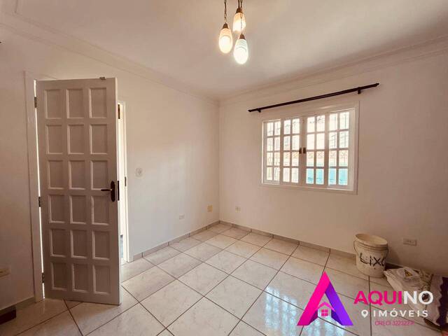 Casa para Locação em Cotia - 5