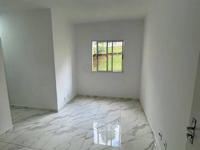 Apartamento para Venda em Cotia - 3